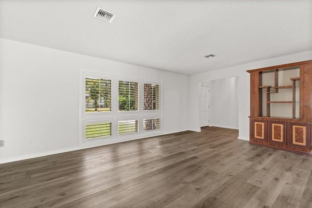 12 HORSEMAN COVE, Longwood, FL 32750