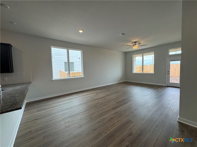 605 James Parker Circle, Killeen, TX 76542