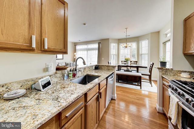 46383 PRYOR SQ, Sterling, VA 20165