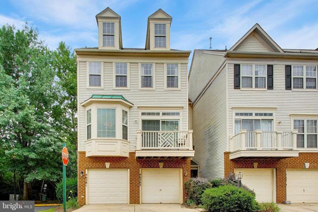 46383 PRYOR SQ, Sterling, VA 20165