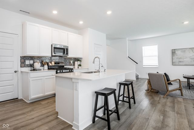 10038 Sundley Drive, Indianapolis, IN 46239