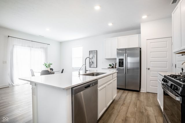 10038 Sundley Drive, Indianapolis, IN 46239