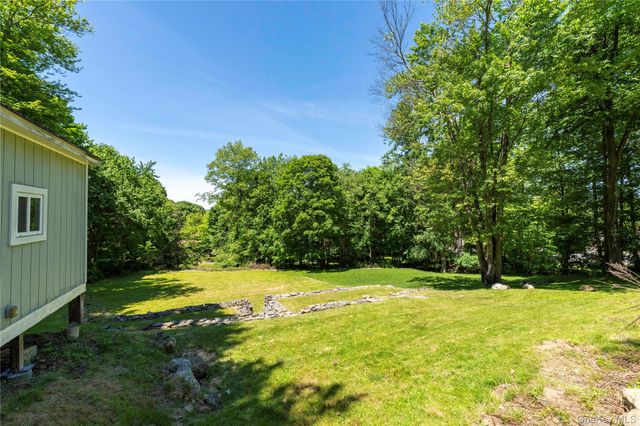 84 Chief Nimham Circle, Carmel, NY 10512
