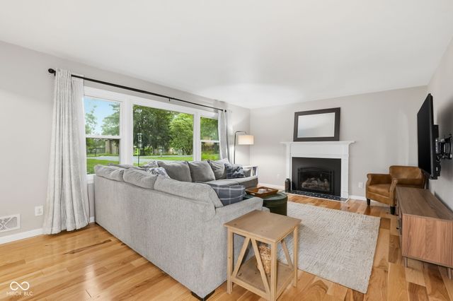 4845 Laurel Hall Drive, Indianapolis, IN 46226