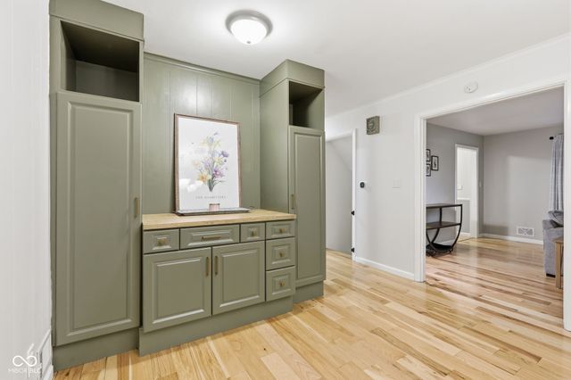4845 Laurel Hall Drive, Indianapolis, IN 46226