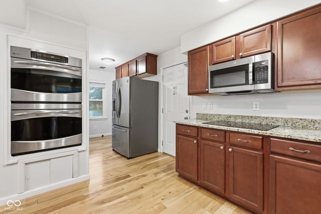 4845 Laurel Hall Drive, Indianapolis, IN 46226