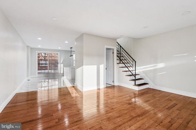 7427 RUGBY ST, Philadelphia, PA 19138