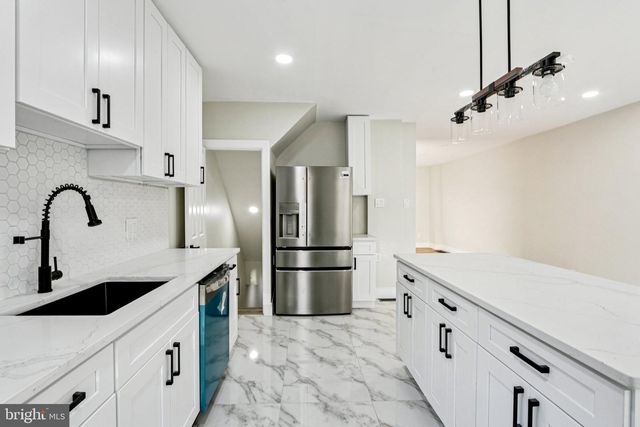 7427 RUGBY ST, Philadelphia, PA 19138