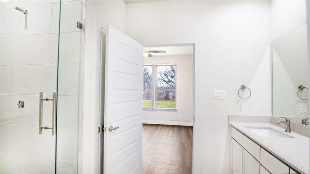 1111 Travis Avenue, Alvarado, TX 76009