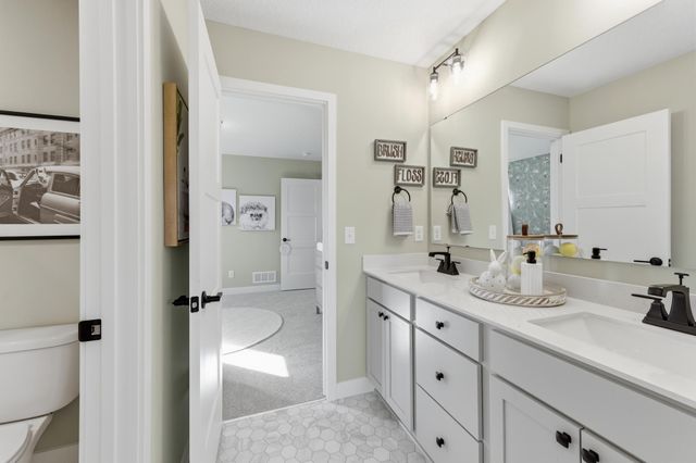 10140 Heather Lane, Corcoran, MN 55374
