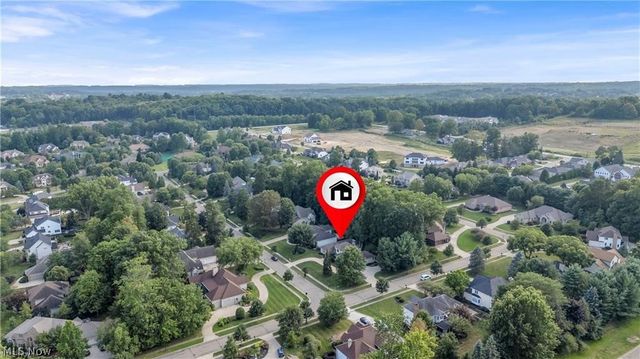 416 Castle Pines Drive, Akron, OH 44333