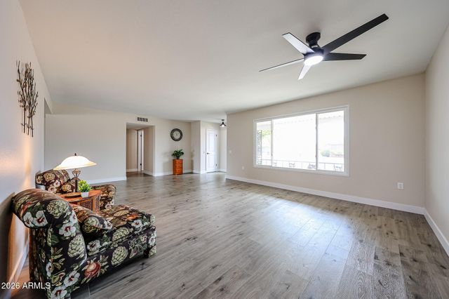 9834 W Emberwood Drive, Sun City, AZ 85351