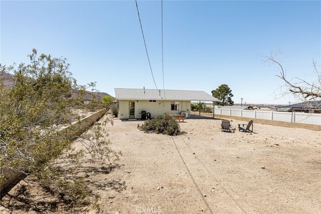 7393 Saladin, 29 Palms, CA 92277