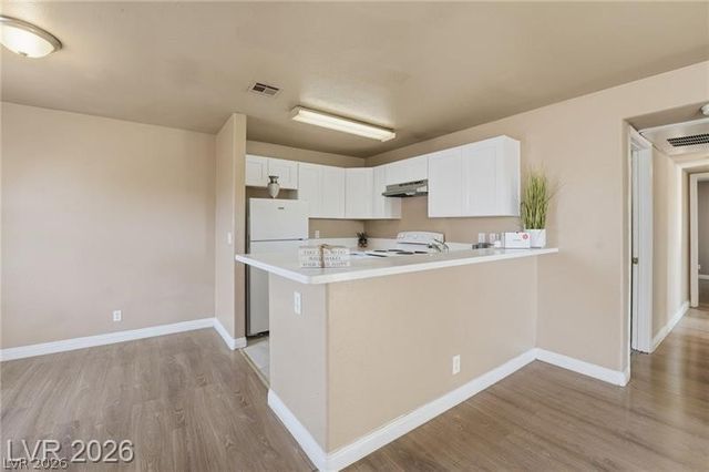 2982 Juniper Hills Boulevard 202, Las Vegas, NV 89142