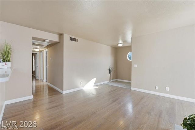 2982 Juniper Hills Boulevard 202, Las Vegas, NV 89142