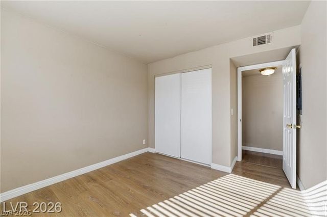 2982 Juniper Hills Boulevard 202, Las Vegas, NV 89142