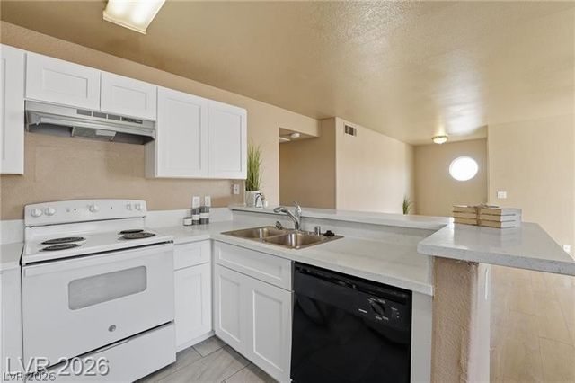 2982 Juniper Hills Boulevard 202, Las Vegas, NV 89142