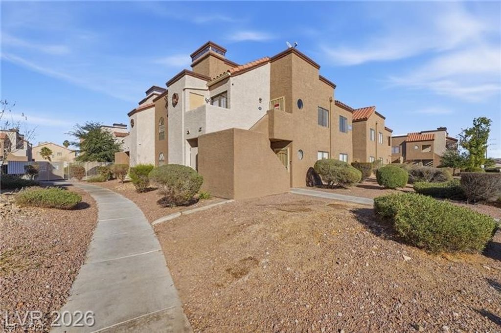 2982 Juniper Hills Boulevard 202, Las Vegas, NV 89142