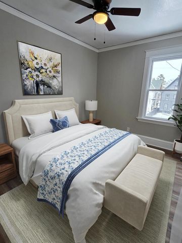 3266 N 17th STREET, Milwaukee, WI 53206