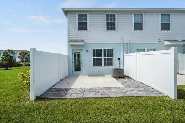 14229 CRIMSON AVENUE, Lakewood Ranch, FL 34211