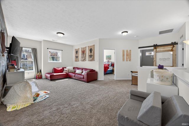 5452 W Channing Way, Ellettsville, IN 47429