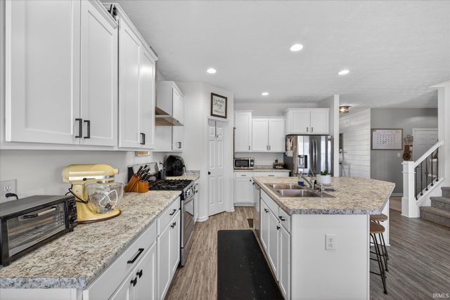 5452 W Channing Way, Ellettsville, IN 47429