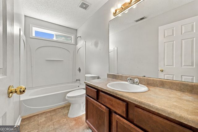 323 Greystone Parkway, Hiram, GA 30141