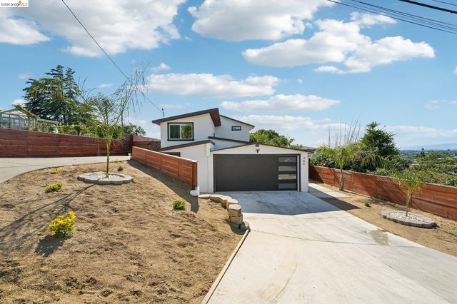 449 GILCREST, Vallejo, CA 94591