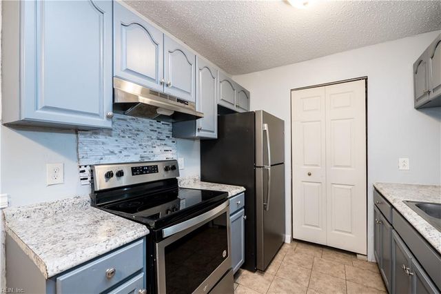 605 Spirit CT, Virginia Beach, VA 23462