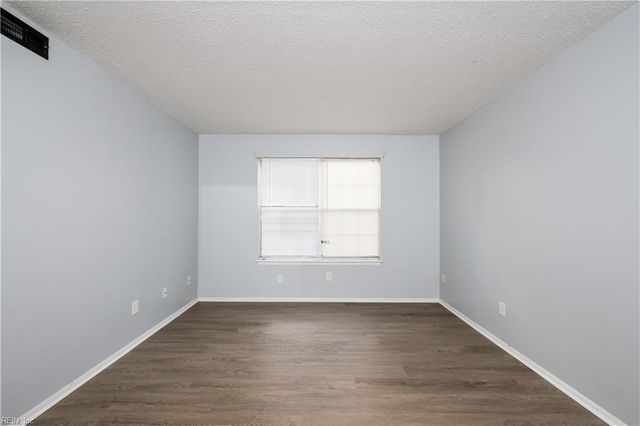 605 Spirit CT, Virginia Beach, VA 23462