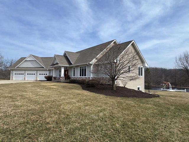 N2568 Snake ROAD, Lake Geneva, WI 53147