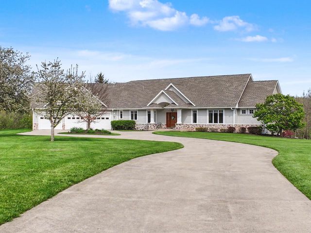 N2568 Snake ROAD, Lake Geneva, WI 53147