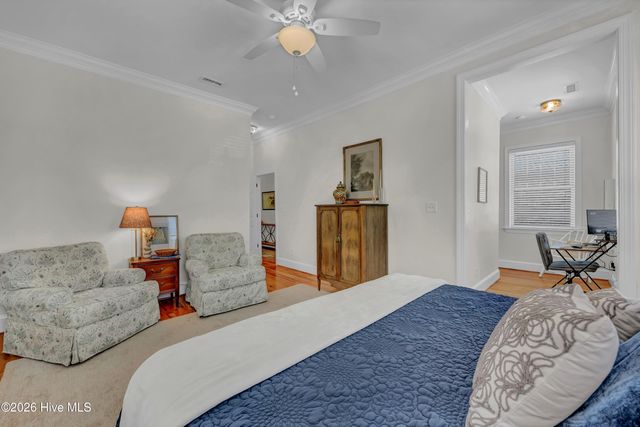720 S 6th Street, Wilmington, NC 28401