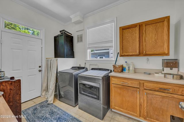 720 S 6th Street, Wilmington, NC 28401