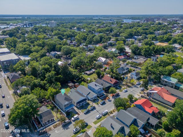 720 S 6th Street, Wilmington, NC 28401