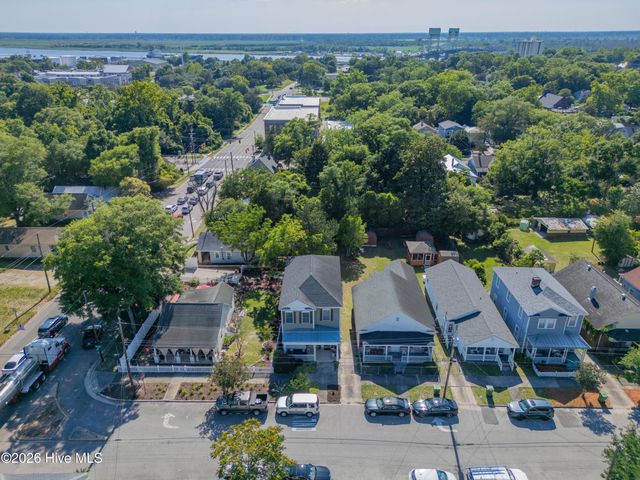 720 S 6th Street, Wilmington, NC 28401