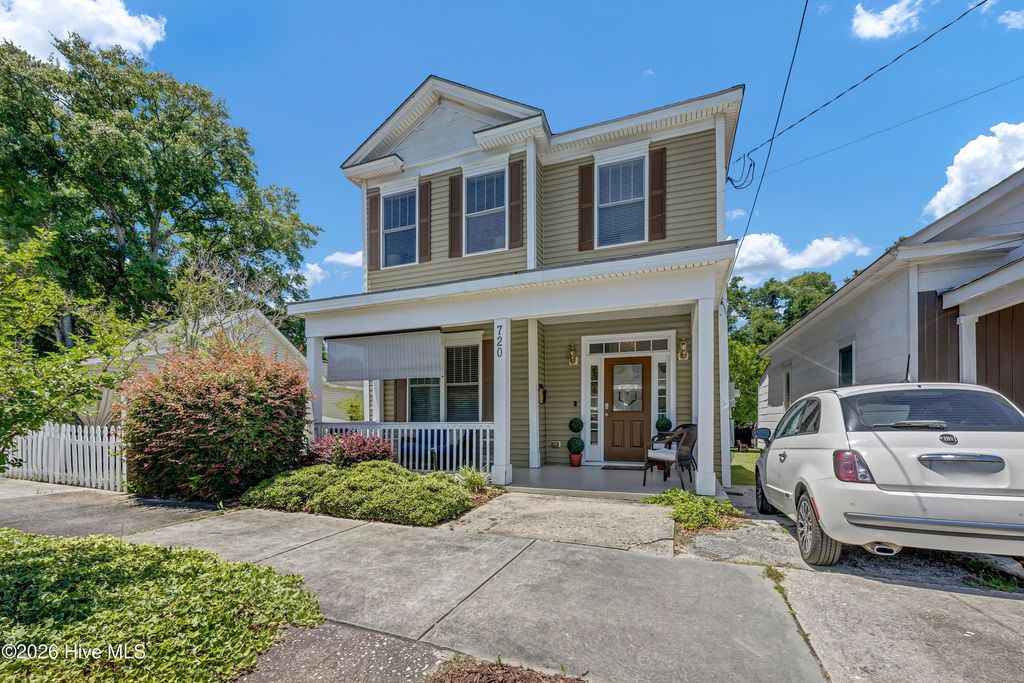 720 S 6th Street, Wilmington, NC 28401