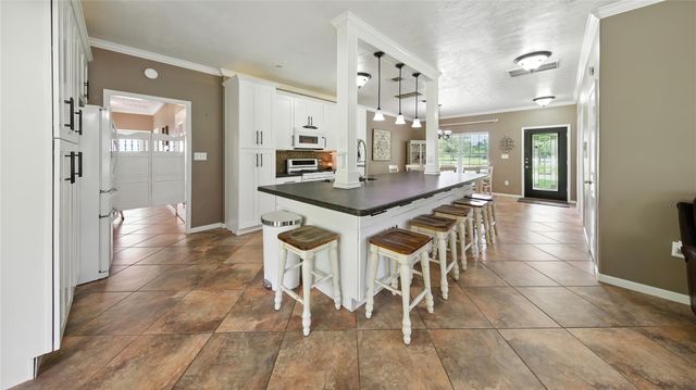 9550 Fm 686, Dayton, TX 77535