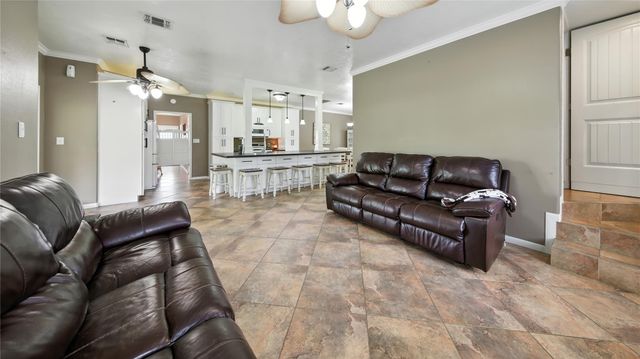 9550 Fm 686, Dayton, TX 77535