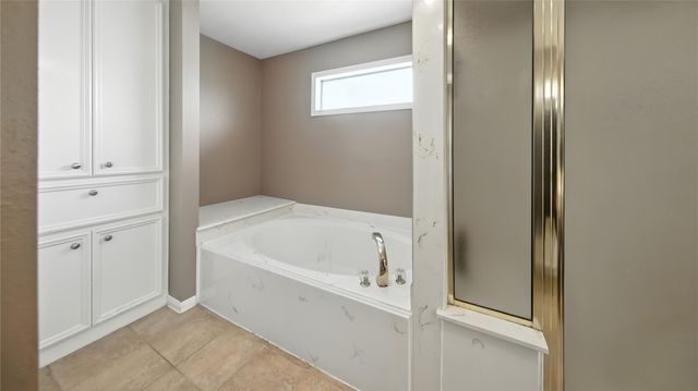 9550 Fm 686, Dayton, TX 77535