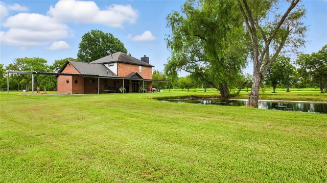 9550 Fm 686, Dayton, TX 77535