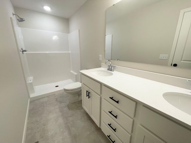 4660 199th Street N, Forest Lake, MN 55025