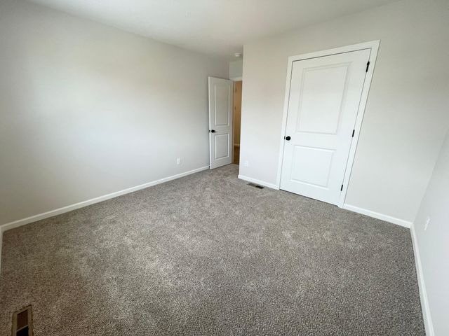 4660 199th Street N, Forest Lake, MN 55025