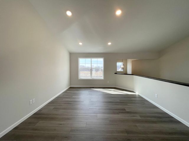 4660 199th Street N, Forest Lake, MN 55025