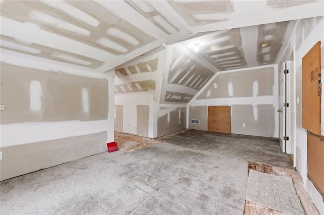 4940 Highland Lake Drive, South Fulton, GA 30349