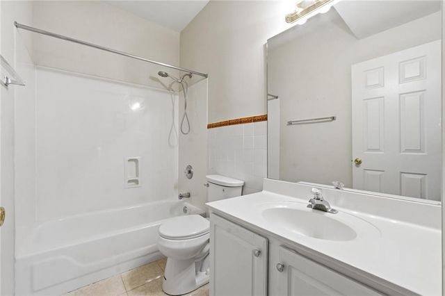 4940 Highland Lake Drive, South Fulton, GA 30349