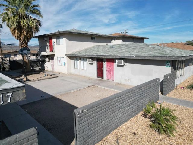 109 W Buena Vista, Barstow, CA 92311