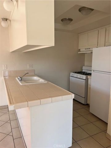 109 W Buena Vista, Barstow, CA 92311