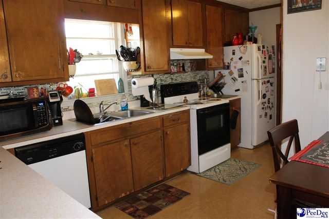 110 Bubba Road, Marion, SC 29571