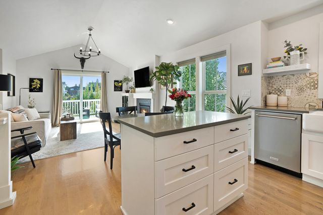 2777 NW High Lakes Loop, Bend, OR 97703
